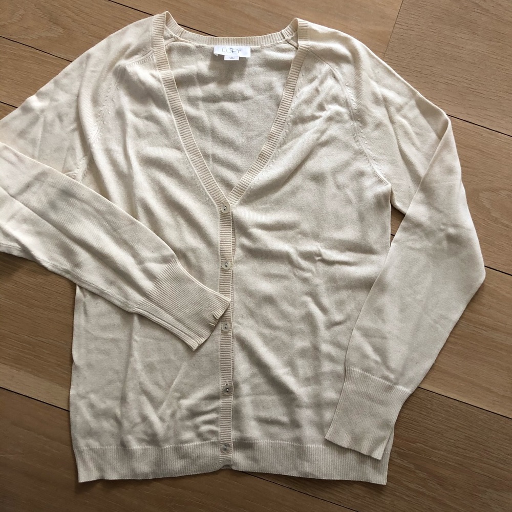 Cream silk and cashmere cardigan sweater size M
